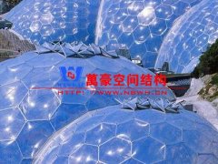 什么是張拉膜結(jié)構(gòu)？張拉膜結(jié)構(gòu)的應(yīng)用領(lǐng)域及使用材料是怎樣的？